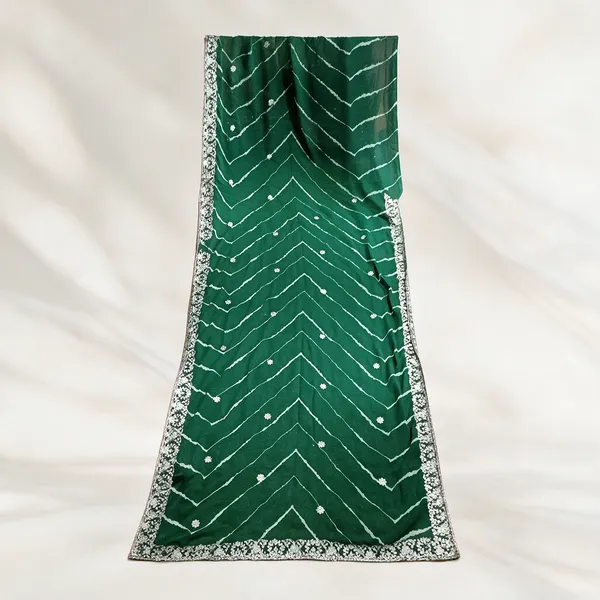 Green_Chevron_Print_Saree_For_Women