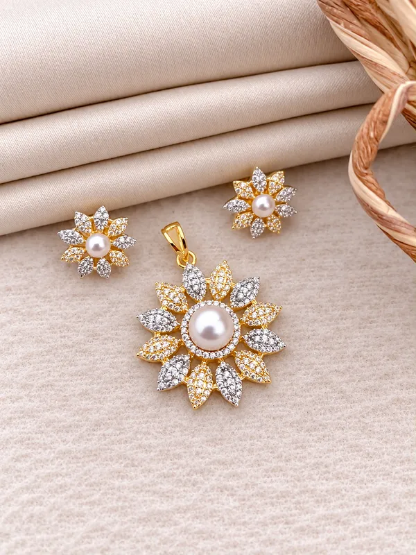 Gold_And_Silver_Tone_Floral_Pendant_Earrings_Set_for_Women