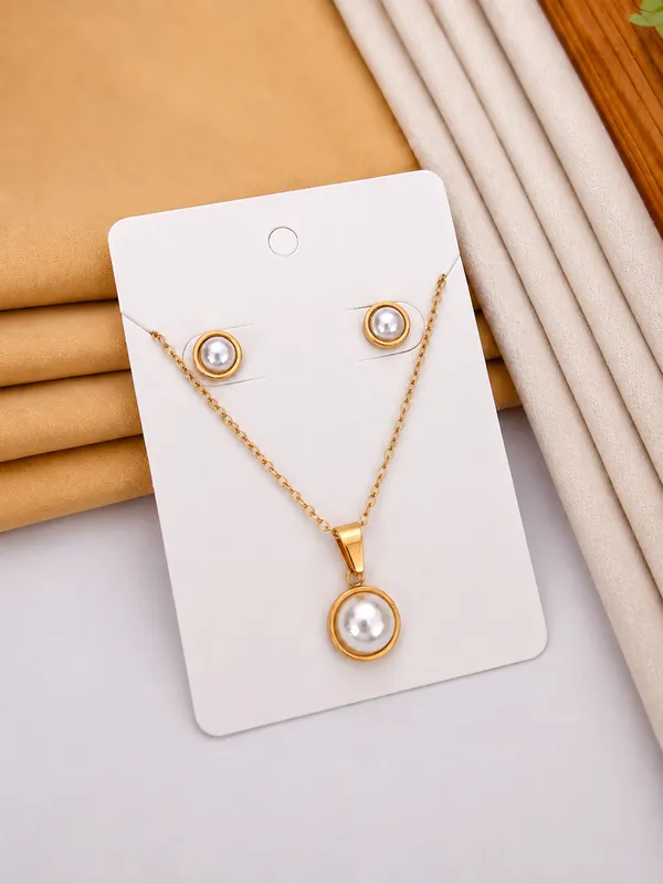 Gold_Tone_Pearl_Necklace_And_Earrings_Set_for_Women