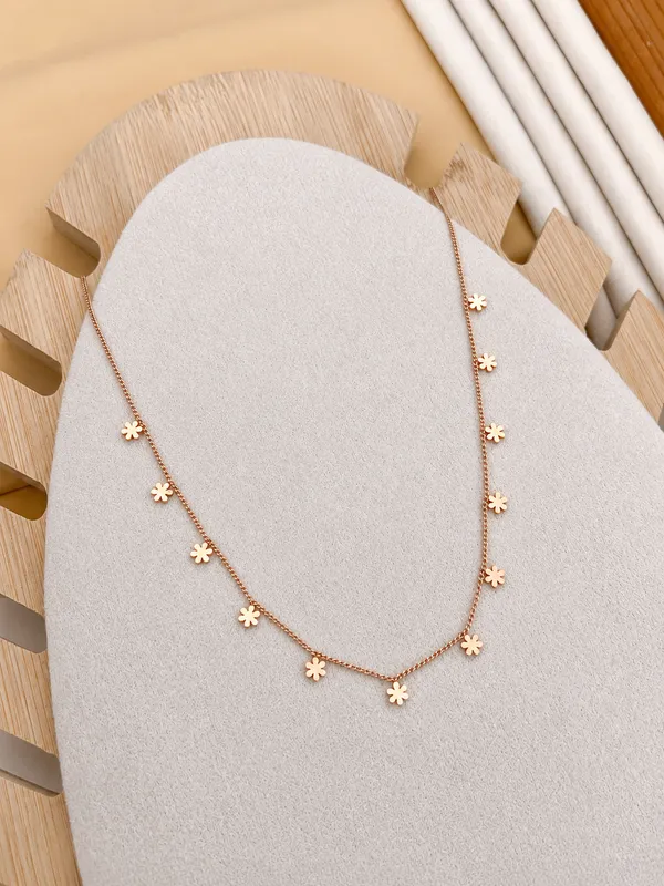 Rose_Gold_Floral_Charm_Necklace_for_Women