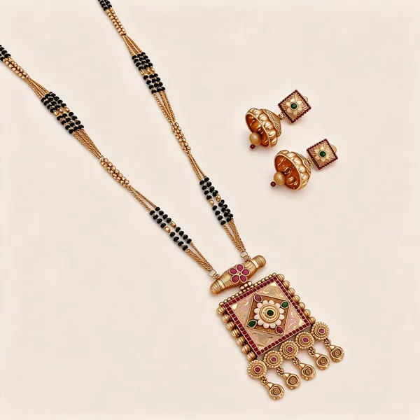 Gold_&_Black_Bead_Traditional_Mangalsutra_Set_For_Women