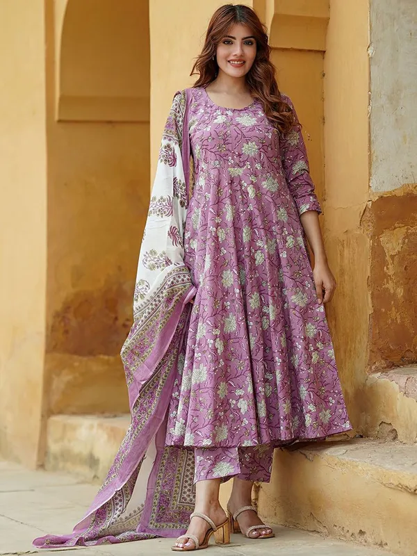 Purple_Rayon_Floral_Print_Kurta_Set_For_Women
