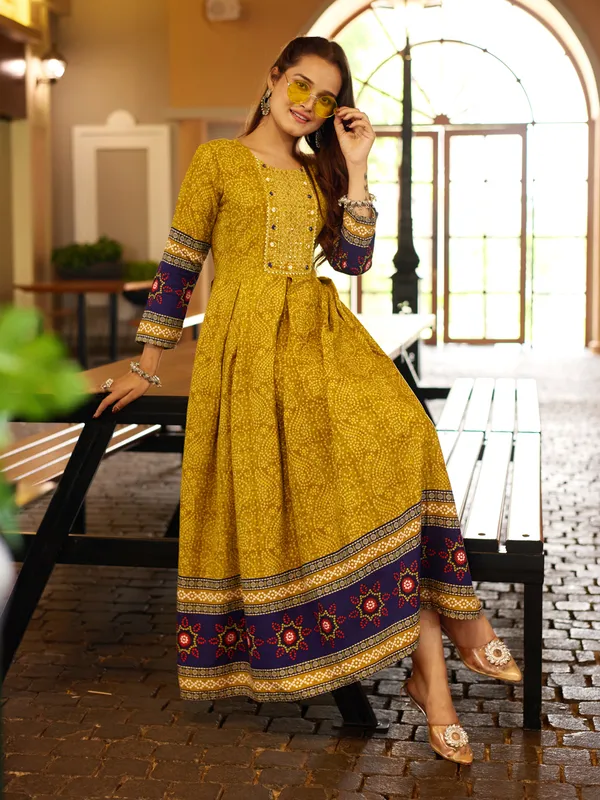 Mustard_Rayon_Printed_Flared_Anarkali_Kurta_For_Women
