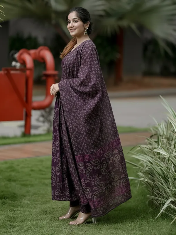 Purple_Rayon_Paisley_Print_Relaxed_Fit_Kurta_Set_For_Women