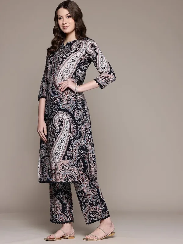 Black_Rayon_Paisley_Print_Straight_Kurta_Set_For_Women