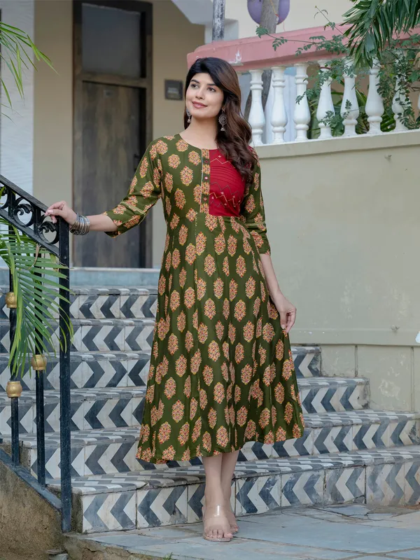 Olive_Green_Rayon_Floral_Print_A-Line_Dress_For_Women