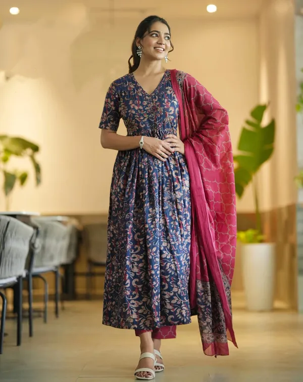 Navy_Rayon_Floral_Print_Flared_Anarkali_Kurta_Set_For_Women