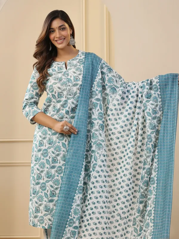 Blue_Rayon_Floral_Print_Straight_Ethnic_Suit_Set_For_Women