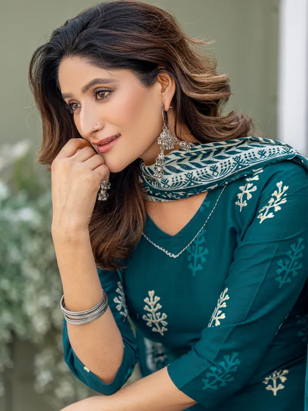 Teal_Cotton_Printed_Straight_Kurta_Set_For_Women