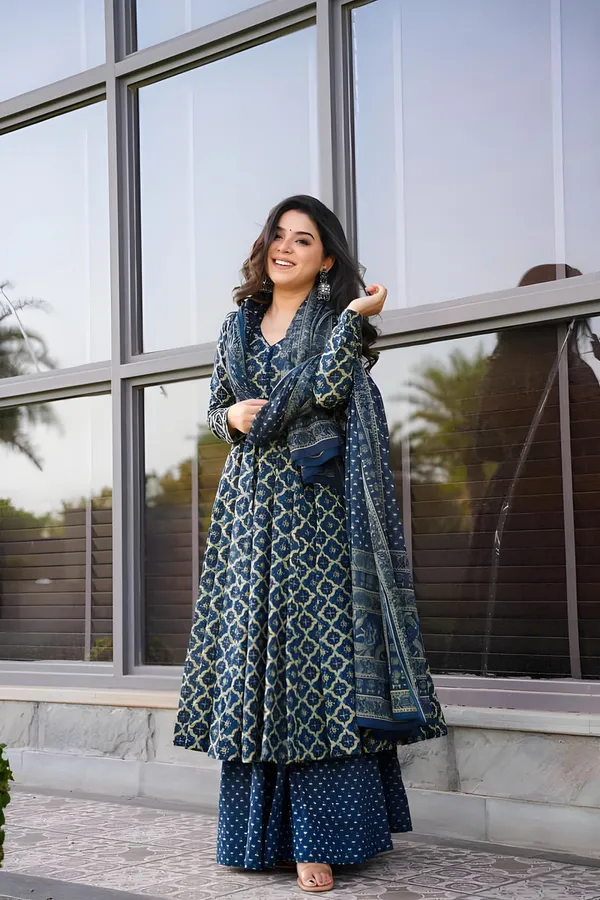 Navy_Blue_Cotton_Blend_Printed_Flared_Kurti_Pant_Dupatta_Set_For_Women