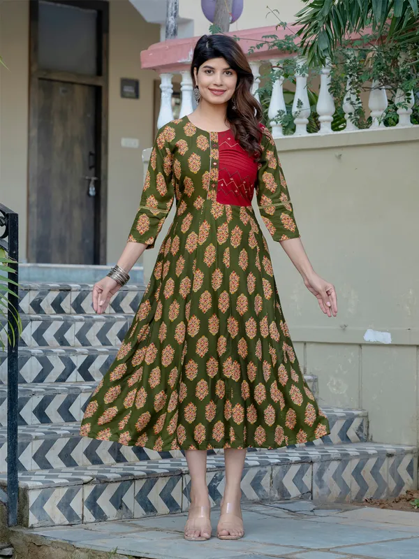 Olive_Green_Rayon_Floral_Print_A-Line_Dress_For_Women