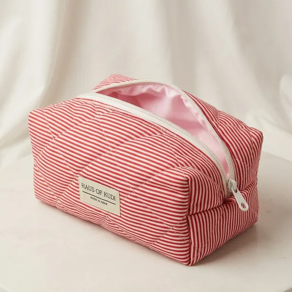 Red_Velvet_Strip_Pouch_