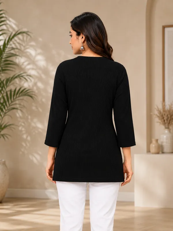 Black_Ribbed_Straight_Short_Kurti_for_Women