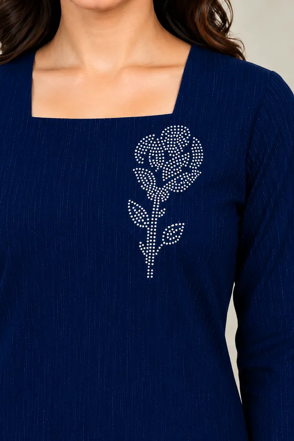 Blue_Textured_Straight_Kurti_for_Women