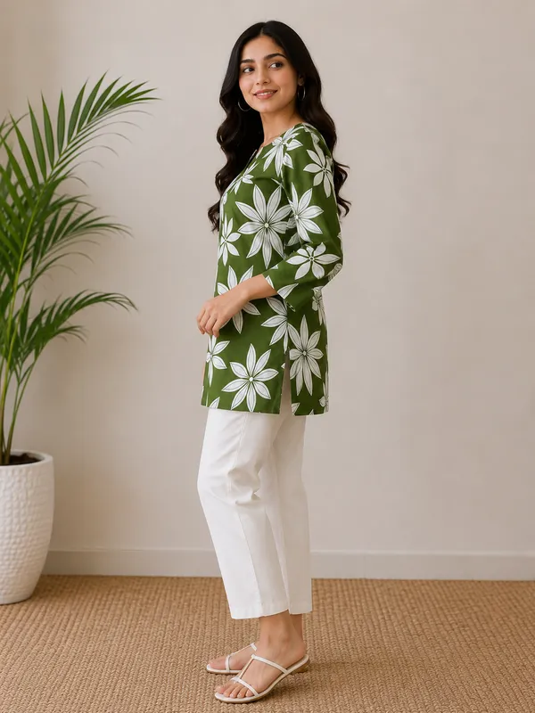 Olive_Green_Floral_Print_Straight_Kurta_for_Women