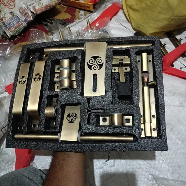 Antique_Brass_Door_Lock_Hardware_Set