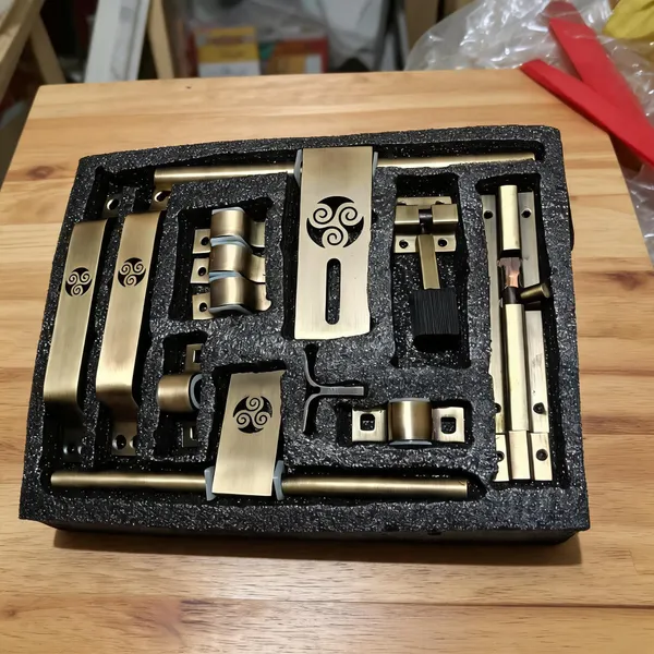 Brass_Antique_Decorative_Door_Lock_Hardware_Set