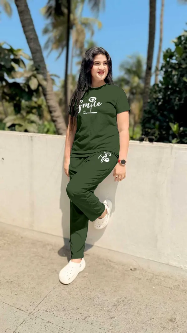 Green_Polyester_Lycra_Night_Wear_For_Women