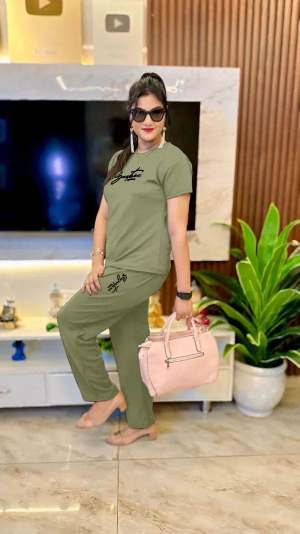 Light_Green_Polyester_Lycra_Night_Wear_For_Women