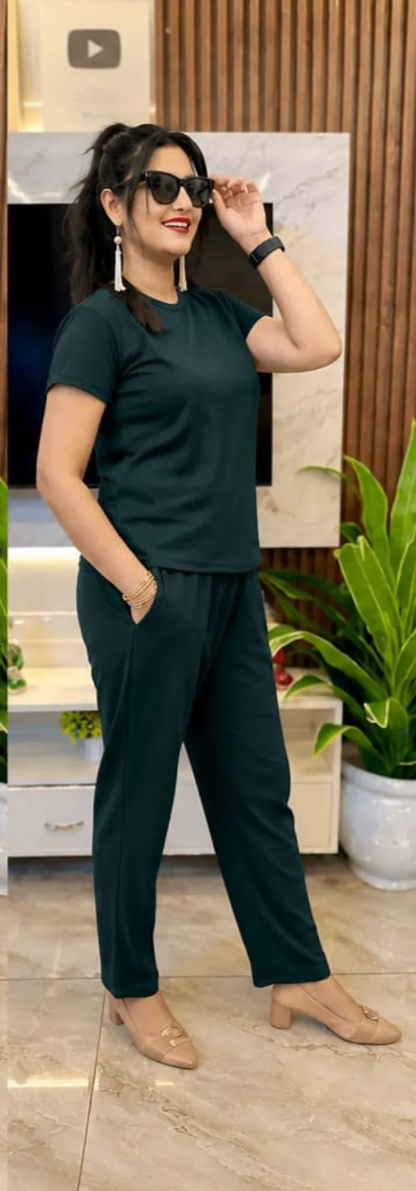 Green_Polyester_Lycra_Night_Wear_For_Women