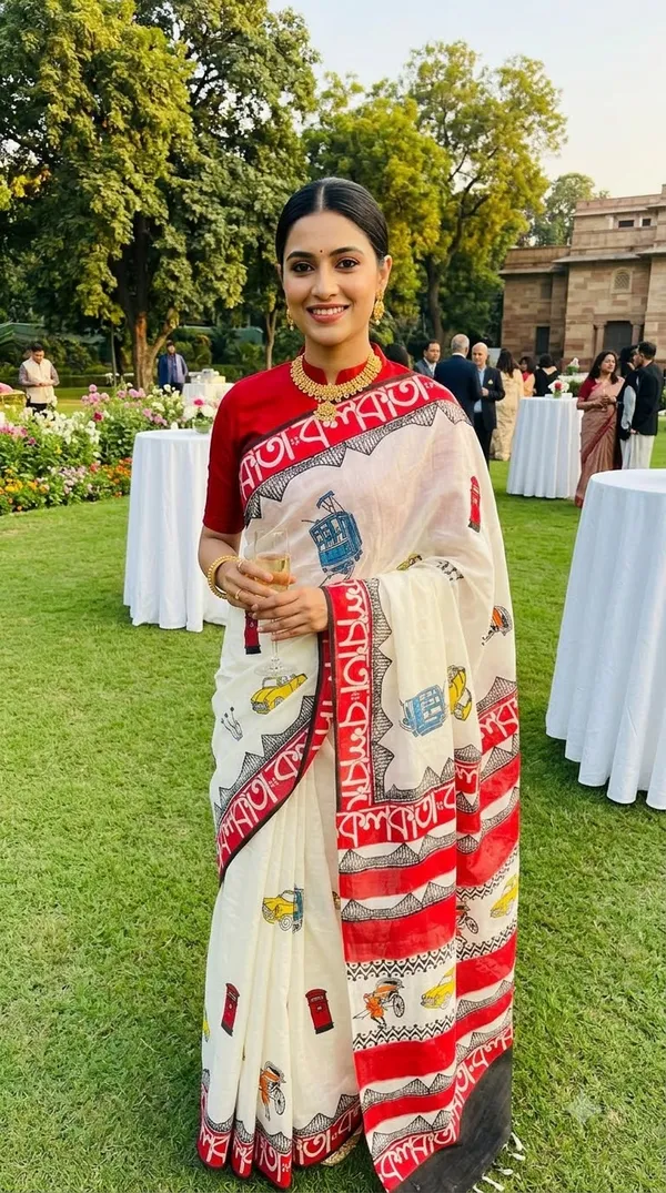 Kolkata_Katha_from_Rangavali_Collection_-_Cotton_Block_Printed_Sarees_by_Adibani