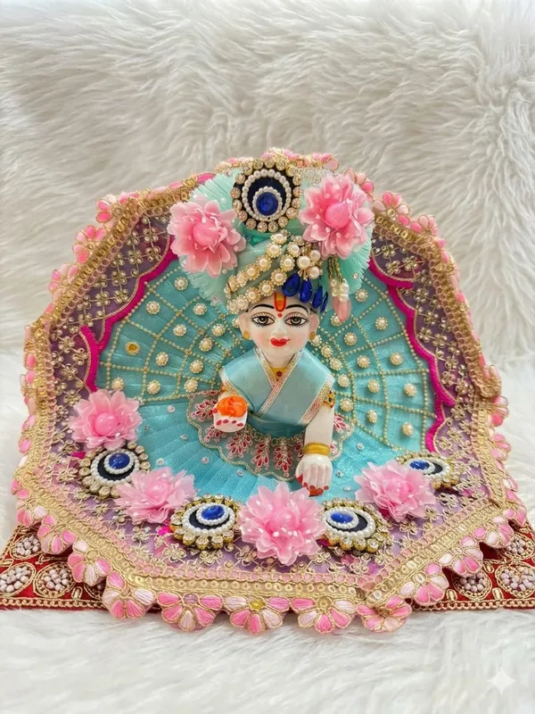Turquoise_Floral_Laddu_Gopal_Idol_With_Decorative_Backdrop