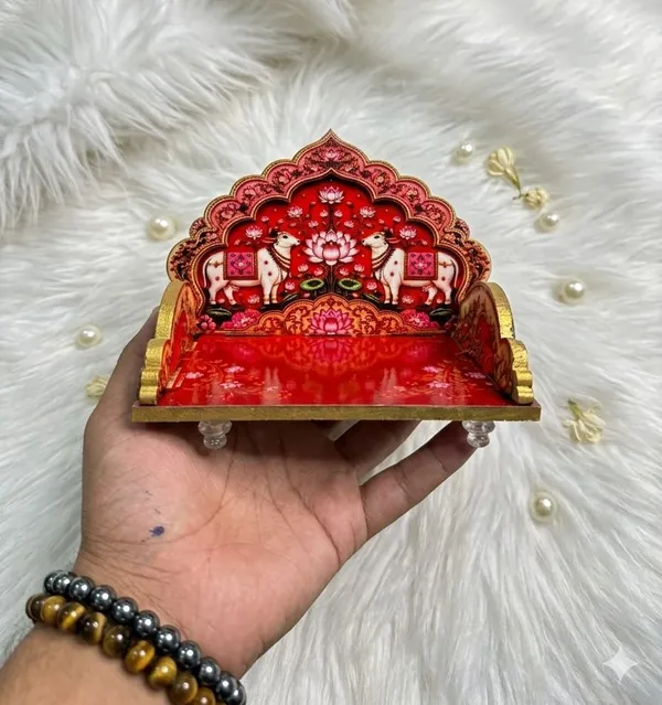 Decorative_Red_Lotus_Print_Pooja_Chowki