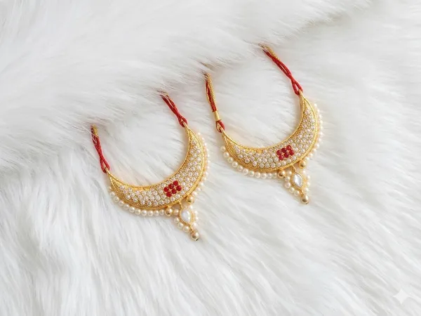 Gold_Tone_Pearl_Crescent_Bridal_Armlet_Set_for_Women