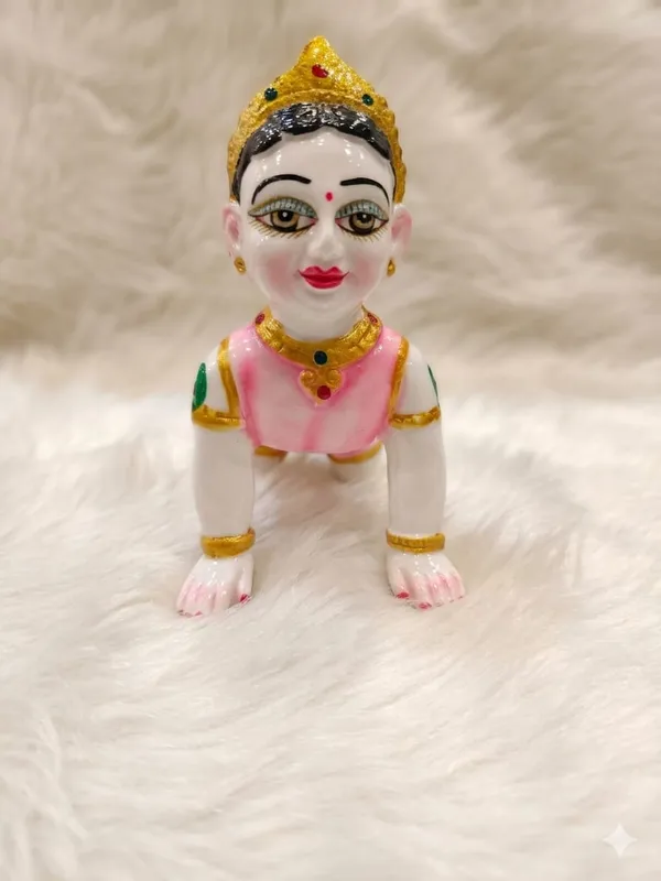 Crowned_Crawling_Baby_Figurine
