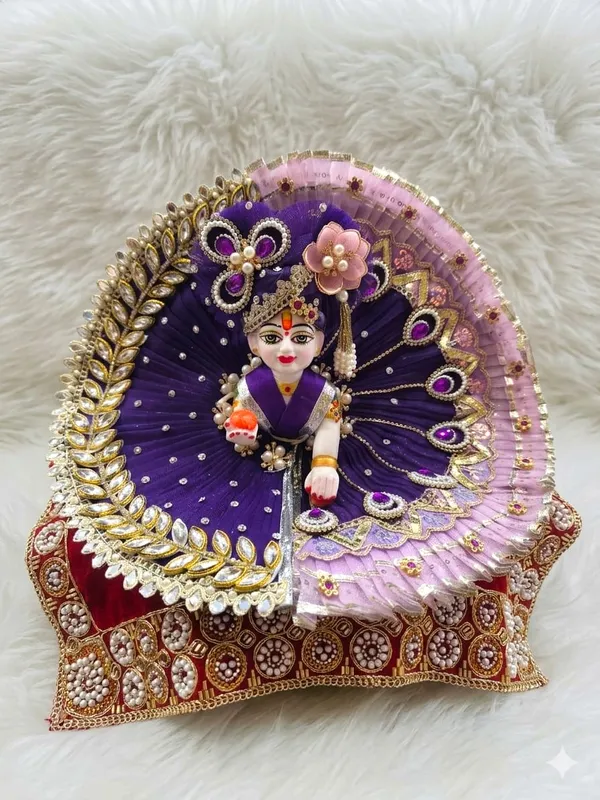 Purple_Pink_Embellished_Krishna_Idol_With_Decorative_Backdrop
