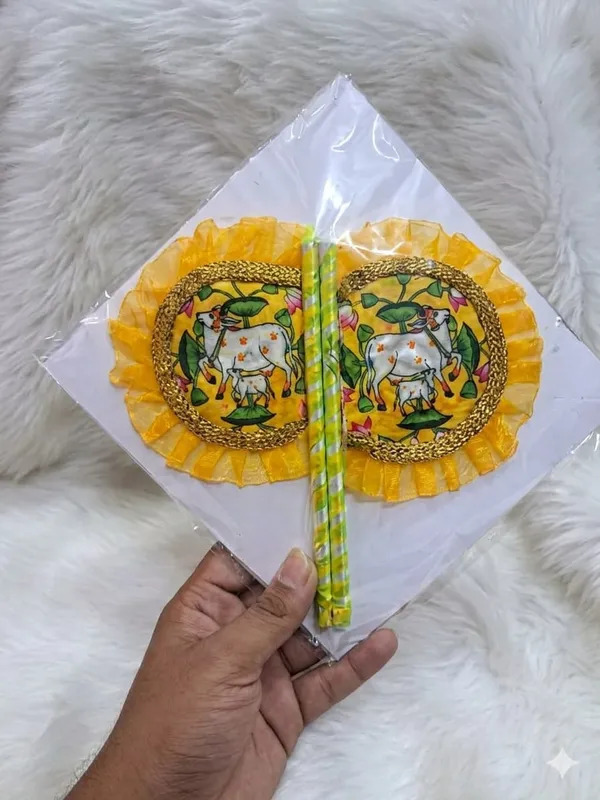 Decorative_Radha_Religious_Dandiya_Stick_Set