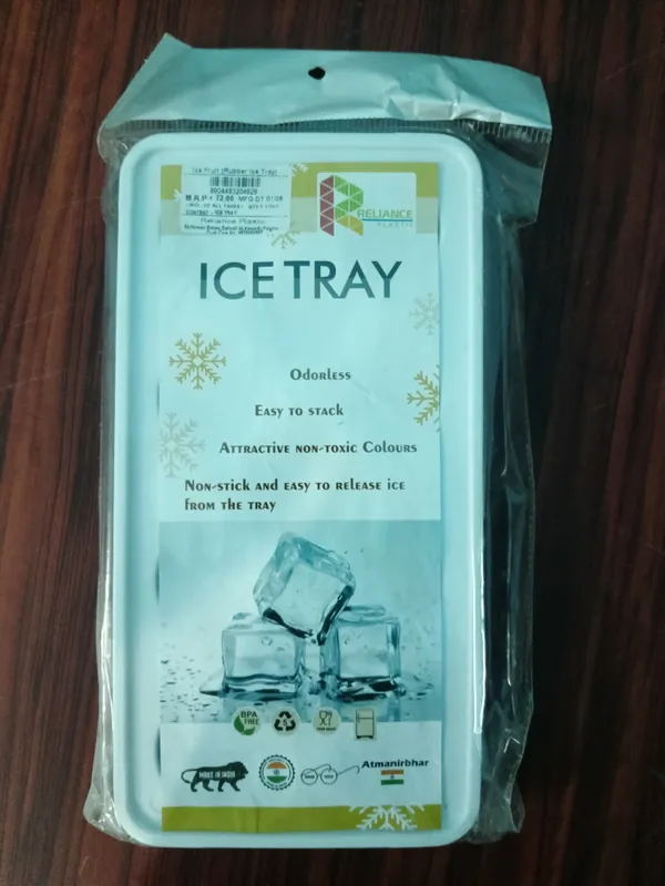 Plastic_Apple_Shape_Ice_Tray
