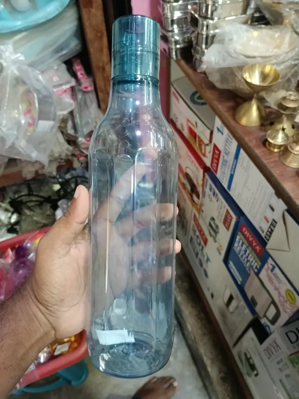 Clear_Blue_Cap_Water_Bottle