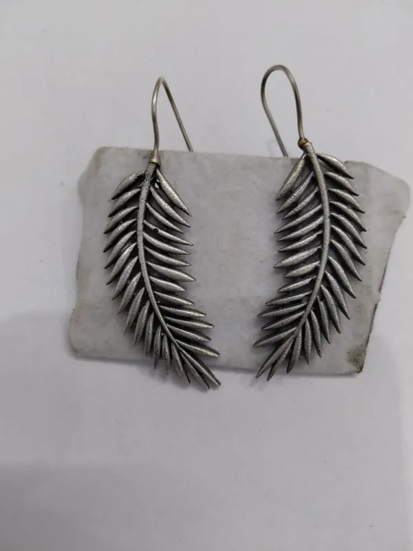 Silver_Brass_Leaf_Drop_Earrings_For_Women