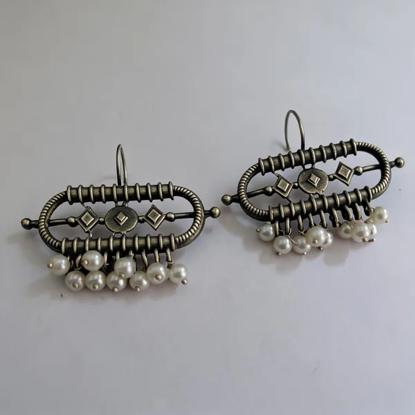 Silver_Oxidised_Brass_Geometric_Dangle_Earrings_For_Women