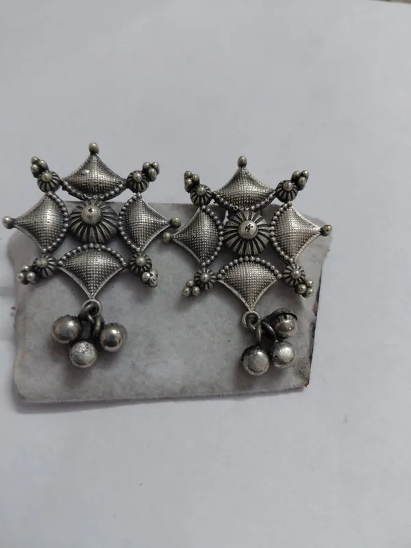 Oxidized_Silver_Brass_Geometric_Floral_Dangle_Earrings_For_Women