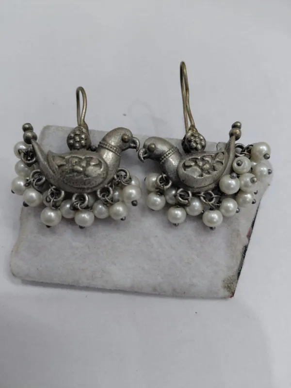 Silver_Oxidized_Brass_Peacock_Pearl_Bead_Drop_Earrings_For_Women