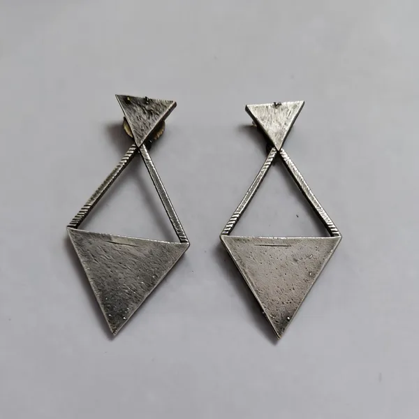 Silver_Brass_Geometric_Triangular_Drop_Earrings_For_Women