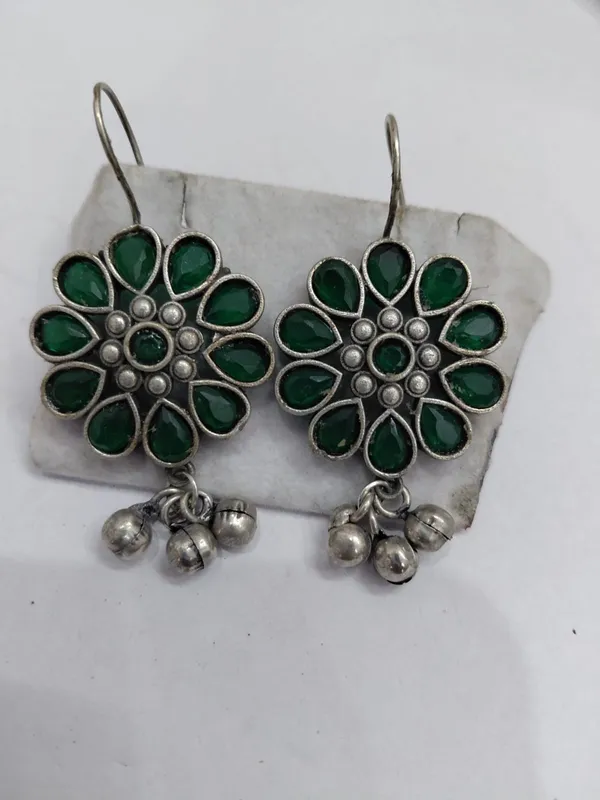 Green_Oxidized_Brass_Floral_Jhumka_Earrings_For_Women