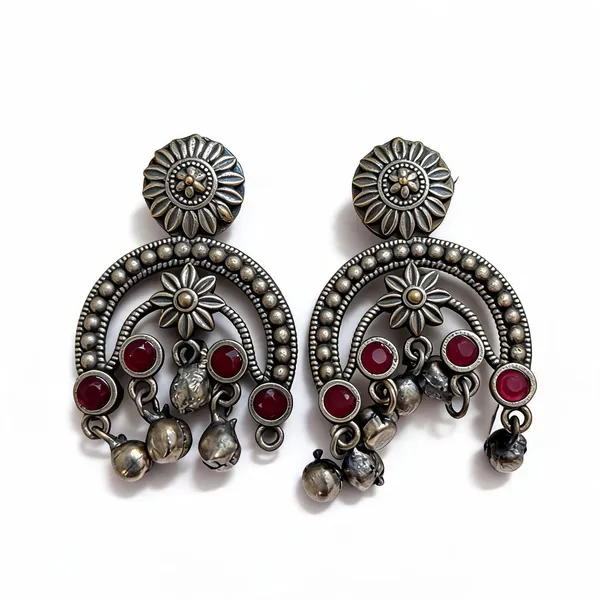 Silver_Oxidised_Brass_Chandbali_Red_Stone_Earrings_For_Women