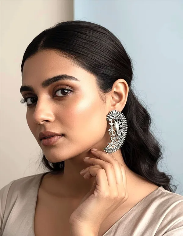 Silver-Tone_Brass_Chandbali_Crescent_Earrings_For_Women