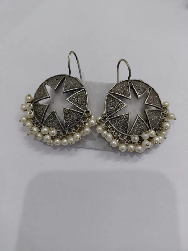 Silver-Tone_Oxidized_Brass_Starburst_Pearl_Drop_Earrings_For_Women