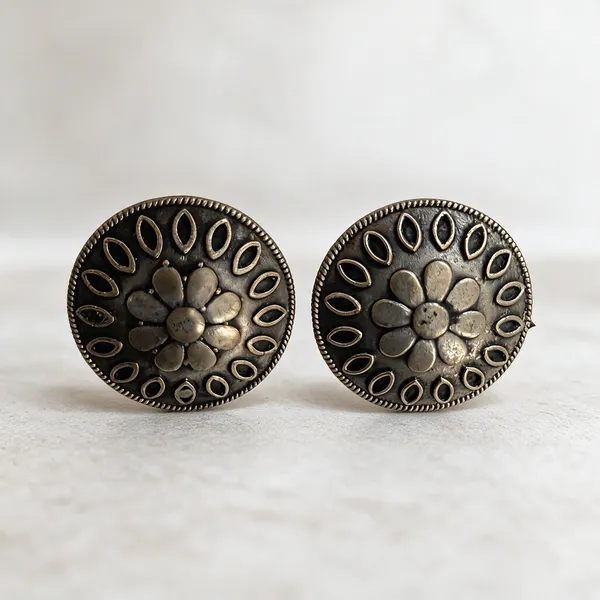Oxidised_Brass_Floral_Cutwork_Round_Earrings_For_Women