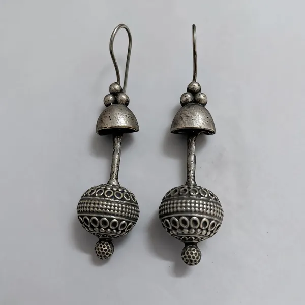 Silver_Oxidised_Brass_Jhumka_Drop_Earrings_For_Women