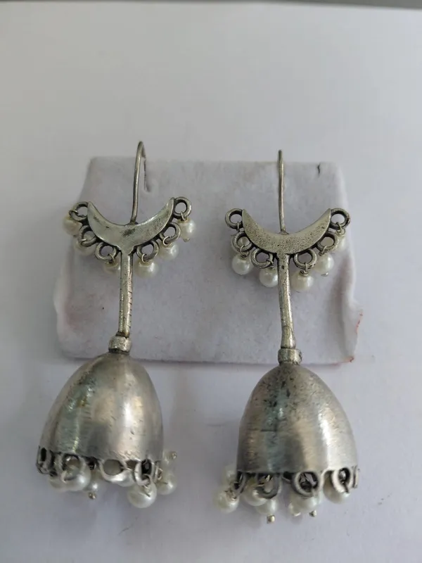 Silver_Tone_Brass_Pearl_Crescent_Jhumka_Earrings_For_Women