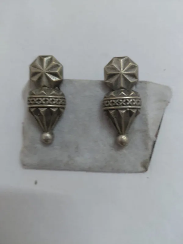 Silver_Brass_Geometric_Faceted_Drop_Earrings_For_Women