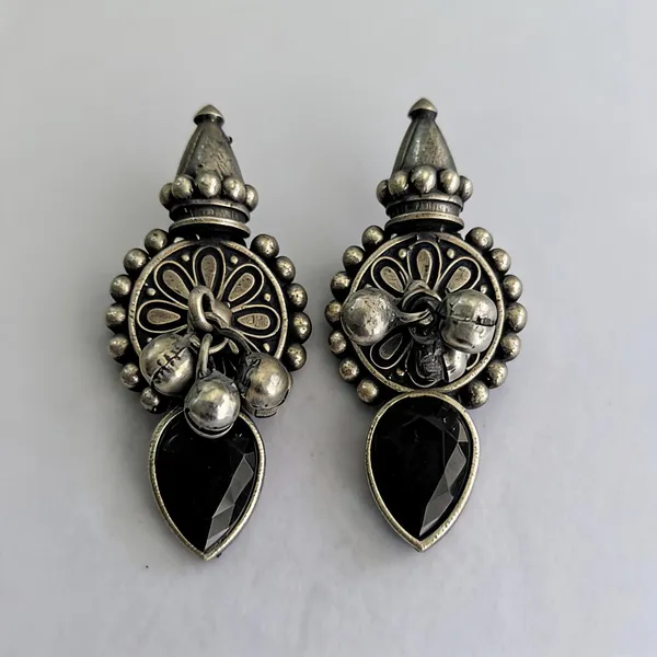 Oxidized_Silver_Brass_Floral_Teardrop_Drop_Earrings_For_Women