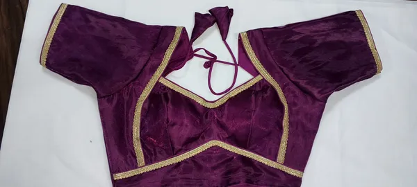 Purple_Velvet_Backless_Saree_Blouse_for_Women