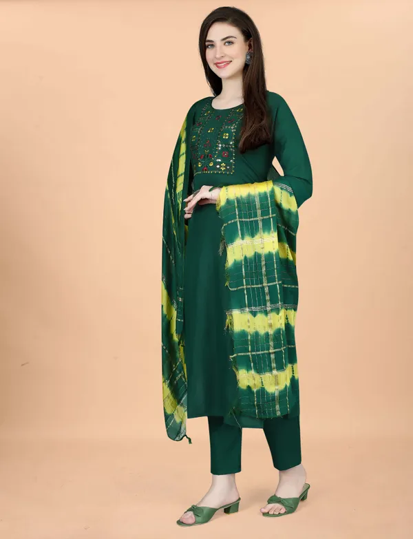 Ethnic_Motifs_Yoke_Design_Pure_Silk_Straight_Kurta_With_Trousers_&_Dupatta