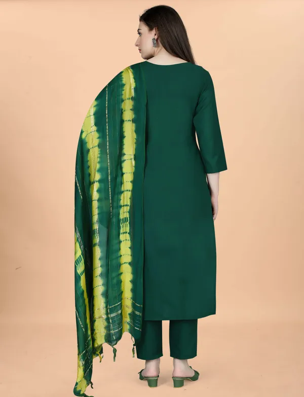 Ethnic_Motifs_Yoke_Design_Pure_Silk_Straight_Kurta_With_Trousers_&_Dupatta